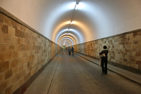 PiazzaMunicipio 1943